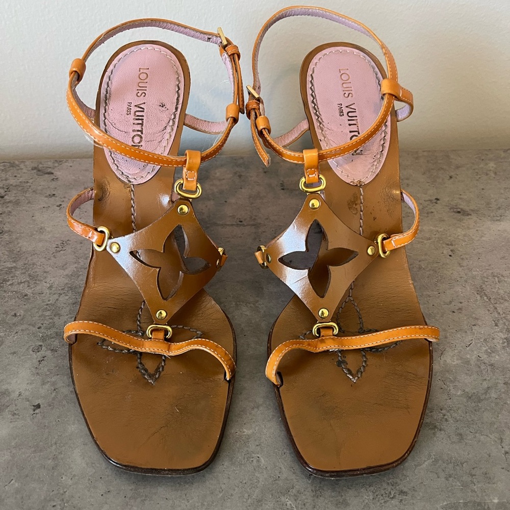 Louis Vuitton Tan Leather Wedge Sandals sz. 36
